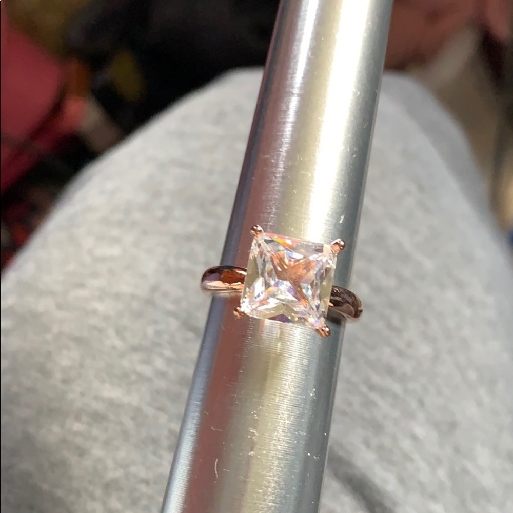 New Rose Gold Show stopper ring size 8